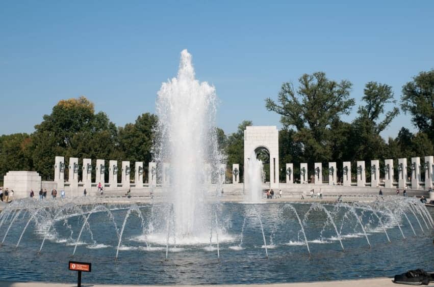 WWII Memorial | USA Guided Tours